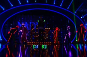 العارض المنير