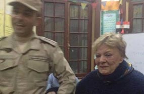 نادية لطفي بعد الإدلاء بصوتها