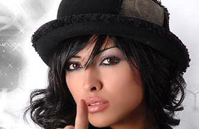 المطربة اللبنانية الشابة نايا