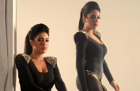 التوأم نجلا و نورلين فى " الليلة ليلتى " برعاية ميلودى