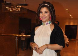 نسمة محجوب أثناء الاحتفال 