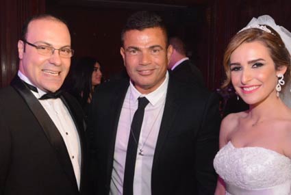 عمرو دياب برفقة مدير أعماله