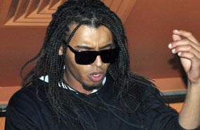  اوكا وارتيجاوشحتة كاريكا فى اول بروم فى مدرسة يحيى الرافعى