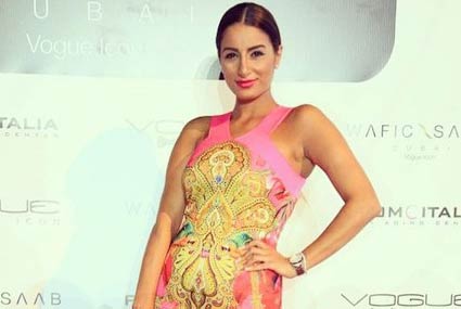 جوري بكر مقدمة برنامج &quot;رامز واكل الجو&quot;