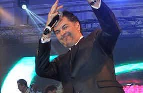 راغب علامة في حفل "عامر جروب"