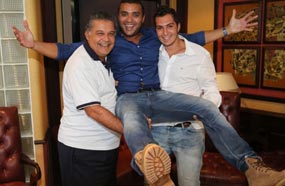 محسن جابر يدلل رامي صبري