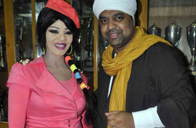 حجازي متقال مع جواهر في حفل زفاف شقيقته