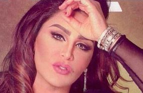 أحلام والمجوهرات دوما معا