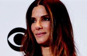 ساندرا بولوك تفوز بثلاث جوائز في &quot; People&#39;s Choice Awards&quot;