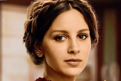 جميلة عوض في "لا تطفئ الشمس"