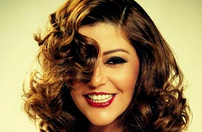 سميرة سعيد تهنئ الشعب المصري على اتصاره من جديد