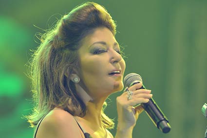 سميرة سعيد تحيي حفل ختام الدورة الثامنة لمهرجان أصوات نسائية