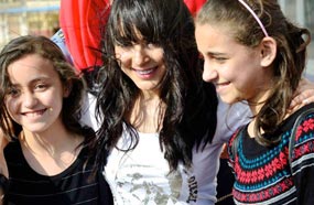 ساندي مع الحضور