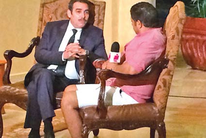 مذيع قناة &quot;نايل سينما&quot;