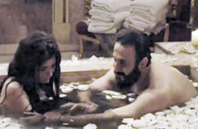 غادة عادل تثير جدلا بمشهدها مع قصي خولي في &quot;سرايا عابدين&quot;