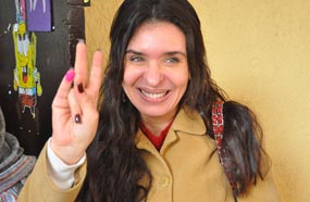 دينا تشارك في الاستفتاء على مشروع الدستور