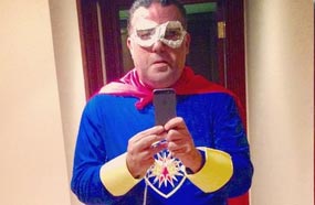 تامر حبيب في زيه التنكري في &quot;الهالوين&quot;