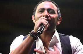 الفنان الشاب تامر حسني