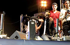 علاقة قوية بين تامر وجمهوره