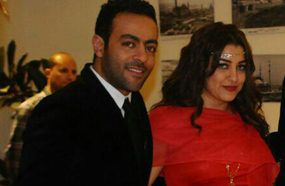 تامر عاشور وخطيبته