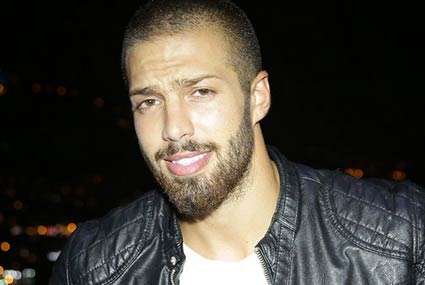 المتسابق اللبناني تامر نجم