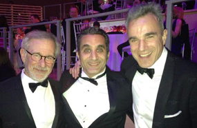 باسم يوسف مع دانيال داي لويس وستيفين سبيلبرج