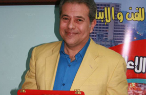 توفيق عكاشة كان من بين المكرمين في حفل "التفوق الإعلامي"