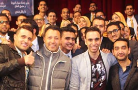 فريق واما مع الطلاب