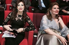 يسرا ولطيفة في حفل الافتتاح