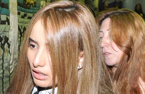 زينة تتقدم بواجب العزاء لناهد فريد شوقي والدة المرحوم