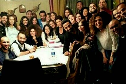 صورة لجميع الحضور سويا