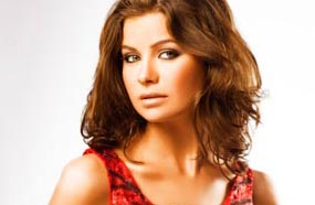 يسرا اللوزي بطلة &quot;المركب&quot;