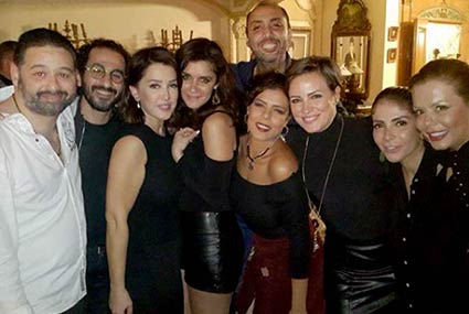 أمير شاهين‎ ومنى زكي وأحمد حلمي وكندة علوش وغادة عادل وناهد السباعي وإيمي سالم.