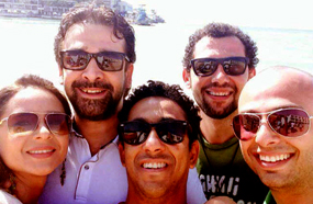 أبطال &quot;الفيل الأزرق&quot;