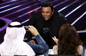 الجسمي حرص على تصوير فؤاد خلال العرض.