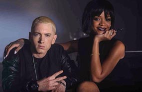 إيمينم مع ريانا