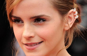 السرقة وقعت أثناء عرض فيلم أيما واتسون Bling Ring 