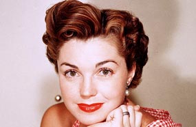 استير توفيت عن 91 عاما