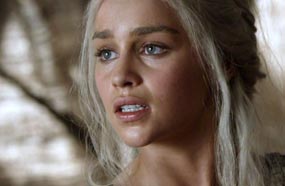 إيمليا كلارك في دور دينيرس تارجيريان