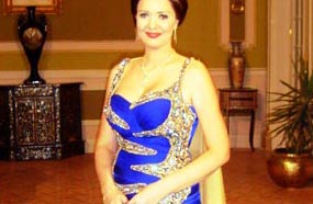 حسناء سيف الدين في ملكة في المنفى