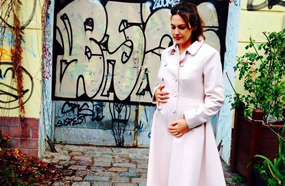 معالم الحمل تظهر على  مريم أوزرلى