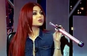 هيفاء وهبي تدخن شيشة كهربائية في &quot;هيدا حكي&quot;