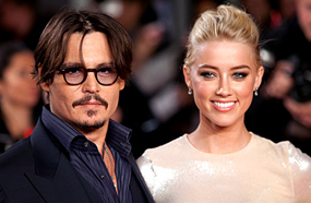 جوني ديب مع خطيبته آمبر هيرد