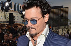 جوني ديب في افتتاح فيلمه &quot;Transcendence&quot;.
