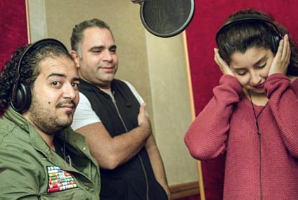 أيتن عامر ومحمد شاهين في كواليس فيلم "يا تهدي يا تعدي"