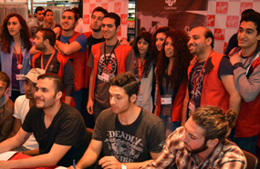 فريق &quot;كايروكي&quot; يحتفل بطرح الألبوم الجديد