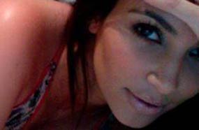 كيم كاردشيان سعيدة بتخطي حاجز الـ 27 مليون على إنستجرام