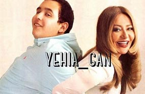 ليلى علوي مع ابنها خالد