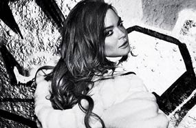 لينزي لوهان على غلاف مجلة Notion