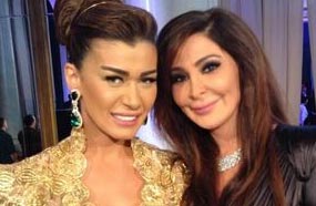 إليسا مع الممثلة نادين الراسي